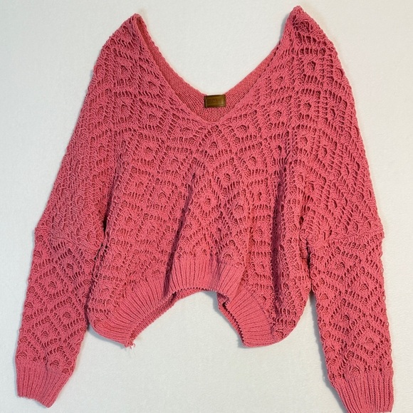 POL Sweaters - POL Women's V-Neck Sweater in Pink